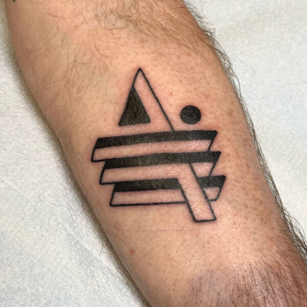 AE
